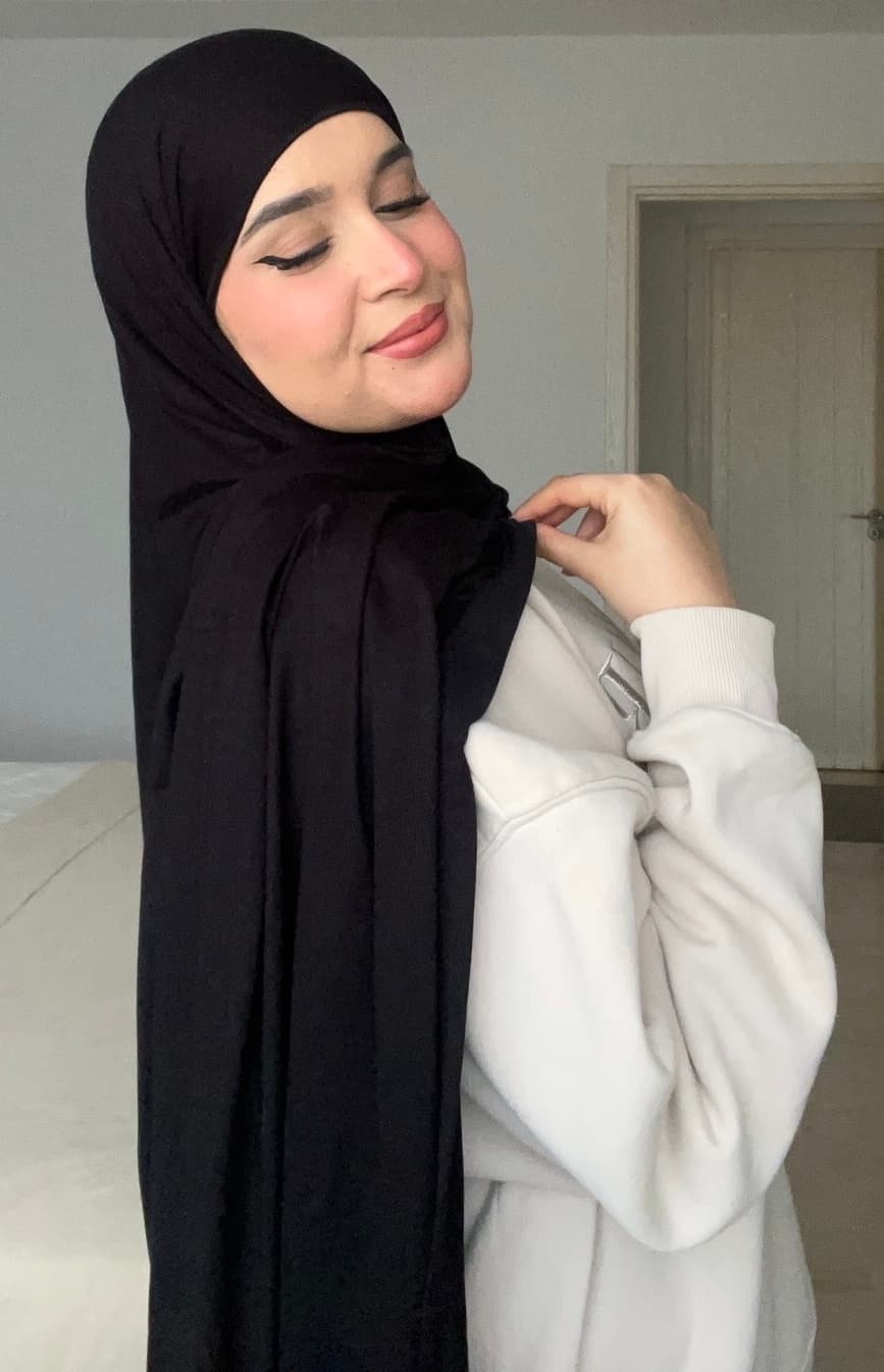 Black Jersey Hijab